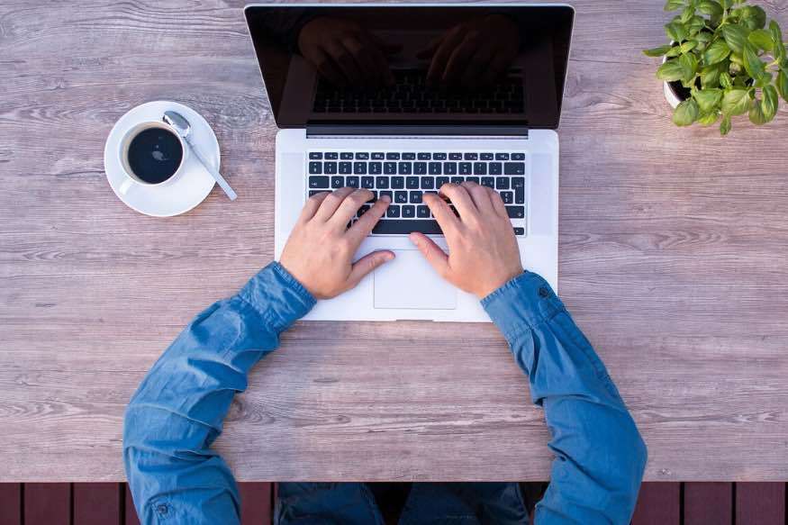 Trabaja desde tu casa - Descubre cómo encontrar un trabajo remoto en línea